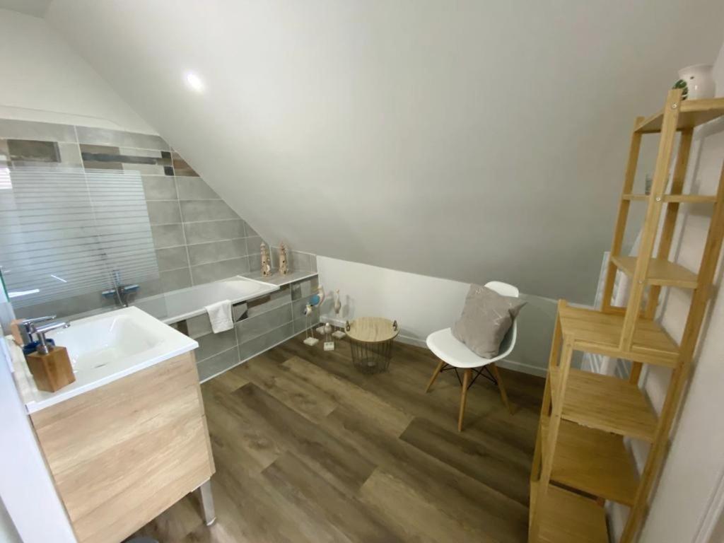 Comfortable Air-Conditioned T3 In The Heart Of Amboise With Parking Space Εξωτερικό φωτογραφία